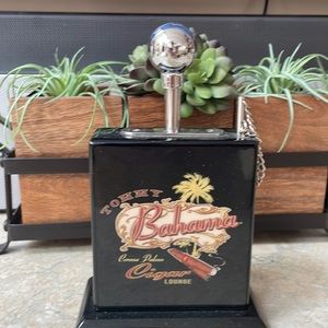 Tommy Bahama Cigar Cutter